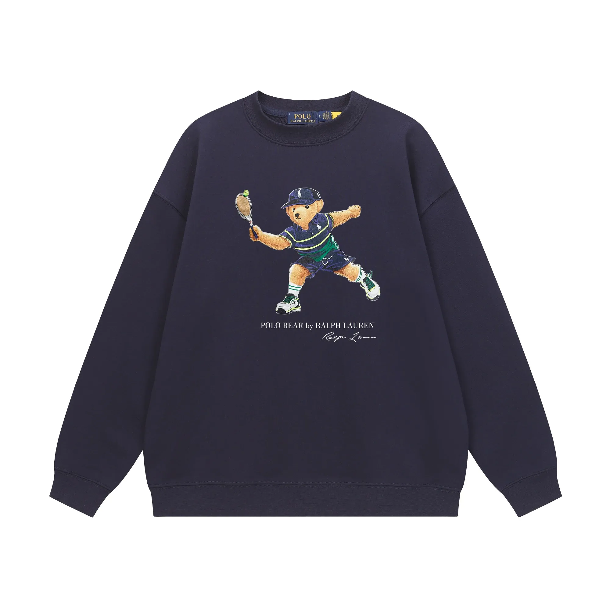 P200 Long-term stock] RalphLauren/Ralph Lauren 2025 autumn and winter new bear letter print 420g heavy large terry sweatshirt Ralph Lauren's age-reducing item, the coat fabric is made of 85% cotton ➕15% polyester, which not only retains the softness, comfort and breathability of cotton, but also adds the wear resistance and wrinkle resistance of polyester fiber, making the clothes more durable and easy to care for. Even in slightly cooler weather, you won't feel stuffy when wearing it. This kind of fabric has a natural crisp feel and is not easy to pill or deform. The bear on the chest is printed with English letters. It is full of color, full of three-dimensionality, and lifelike, adding a bit of liveliness and interest to the whole sweatshirt. There is no pressure to dress, regardless of age or gender. Complete accessories! Color: black, white, navy blue, light floral gray Size: M-L-XL-XXL